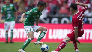 Iván Rodríguez en un partido con el León 