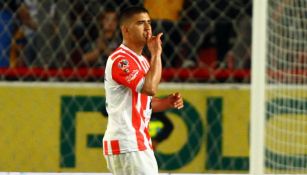 Jairo González festeja un gol con Necaxa en el Clausura 2017 