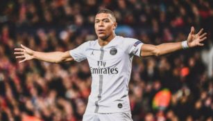 Kylian Mbappé celebra un gol con el PSG