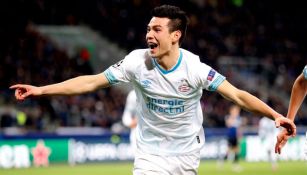 Hurving Lozano festeja anotación con el PSV 