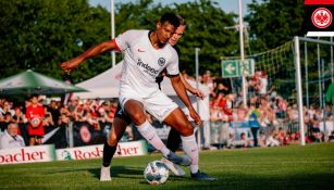 Sébastien Haller durante un partido con el Eintracht de Frankfurt