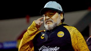 Diego Armando Maradona tras un juego de Dorados 