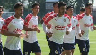 Hiram Mier y Oswaldo Alanís entrenan con Chivas