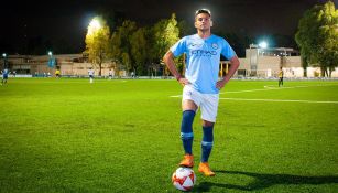 Jesús Guillén con el uniforme del Simón FC 