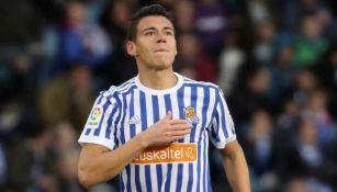 Héctor Moreno festeja un gol con la Real Sociedad