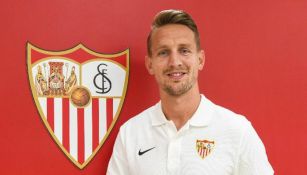 Luuk de Jong, en su presentación con Sevilla 