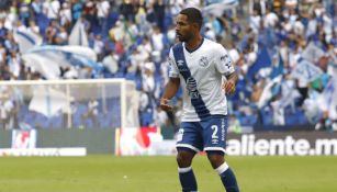 Angulo, en un partido del Puebla