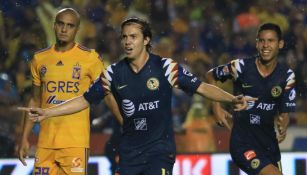 Sebastián Córdova festeja su gol ante Tigres