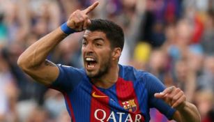 Luis Suárez en acción con Barcelona