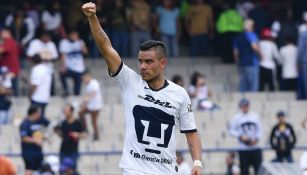 Pablo Barrera durante un partido con Pumas