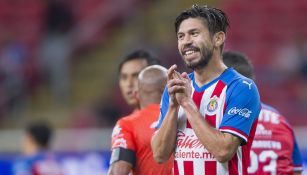 Oribe Peralta ha visto muy pocos minutos con Chivas