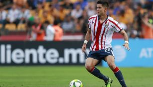 Jesús Molina durante un partido con Chivas