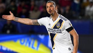 Zlatan Ibrahimovic en un partido con Galaxy