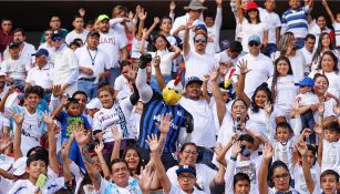 Los niños y las familias que ocuparon la cabecera