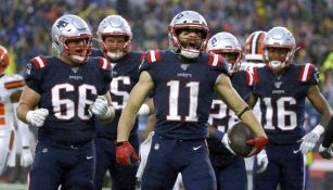 Edelman festeja una anotación con New England