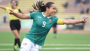 Charlyn Corral con la Selección Mexicana