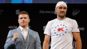 Canelo y Kovalev, en un evento en Las Vegas