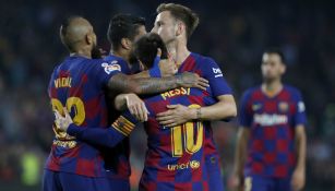 Jugadores del Barcelona celebrando un gol