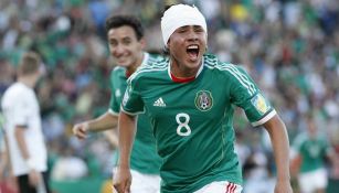 Julio Gómez festeja en el Mundial Sub 17 de 2011