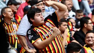 Afición de Leones Negros en partido del Ascenso MX