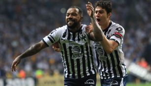 Dorlan Pabón celebra un gol en el Estadio BBVA