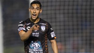 Erick Gutiérrez en partido con Pachuca 