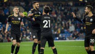 Jugadores del Man City festejan un gol frente al Burnley