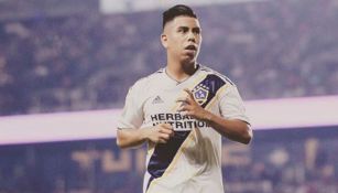 Efraín Álvarez en un juego de LA Galaxy