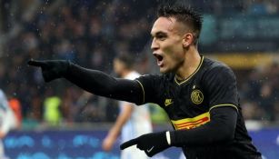 Lautaro festeja gol con Inter