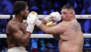 Andy Ruiz y Anthony Joshua en la pelea por los Campeonatos Mundiales de Peso Pesado