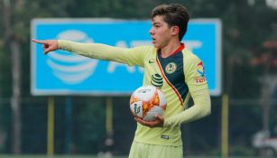 Raúl Beltrán en juego con la Sub 20 del América