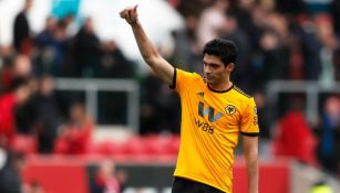 Raúl Jiménez en la celebración de un gol con el Wolverhampton