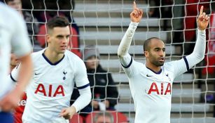 Moura celebra el gol del empate 