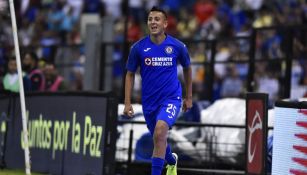 Alvarado, en un partido de Cruz Azul