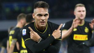 Lautaro Martínez celebra una anotación con Inter