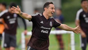 Andrés Guardado, en un entrenamiento con el Tri