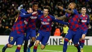 Jugadores del Barcelona celebrando un gol