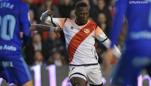 Liga española investiga posibles pagos ilegales a Luis Advíncula