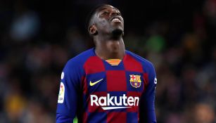 Ousmane Dembélé durante un duelo con el Barcelona