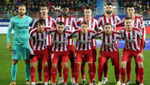 Jugadores del Atlético de Madrid previo a iniciar un partido