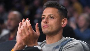 Chicharito en partido de los Lakers