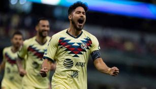 Jugadores del América en festejo de gol