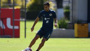 Luis Fuentes en un entrenamiento en Coapa 