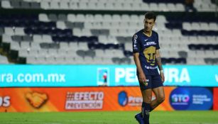 Juan Dinenno durante un partido con Pumas