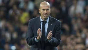 Zidane dirigiendo un partido del Real Madrid