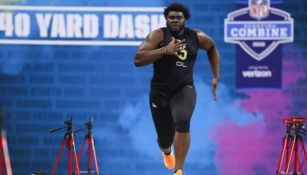 Mekhi Becton, durante una prueba de velocidad