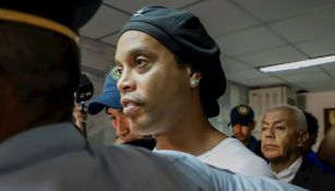 Ronaldinho detenido en Asunción, Paraguay