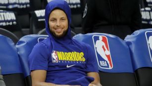 Stephen Curry pasa su tiempo de cuarentena como maestro sustituto de su hija