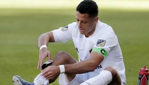 Javier Hernández no recibirá sueldo hasta que se reanude la MLS