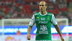 Landon Donovan durante un partido con León